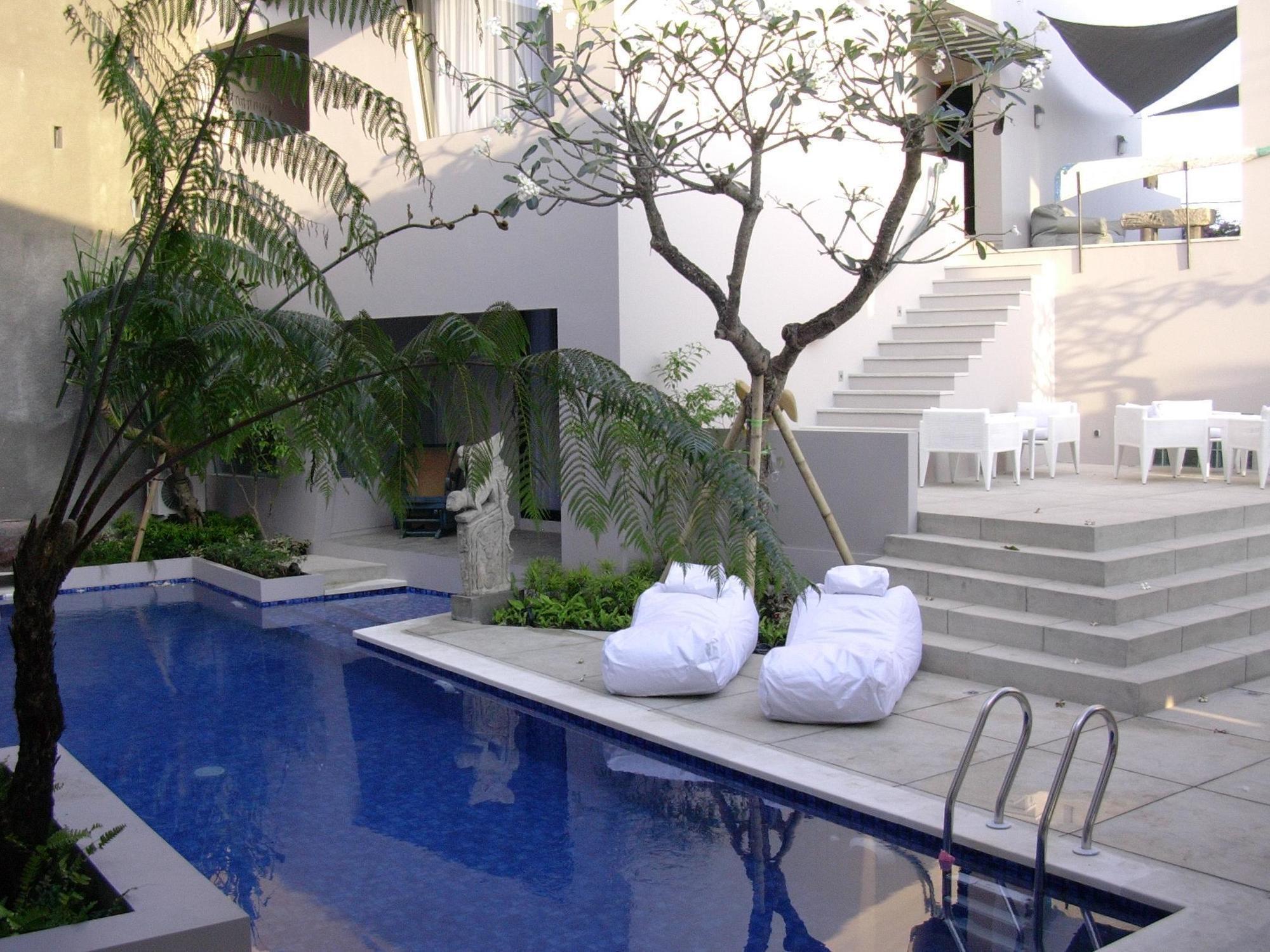 Scala Bed And Beyond Hotel Kerobokan  Ngoại thất bức ảnh